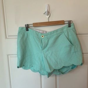 Aqua/Sea foam Lilly Pulitzer Scallop Buttercup Shorts💚💙